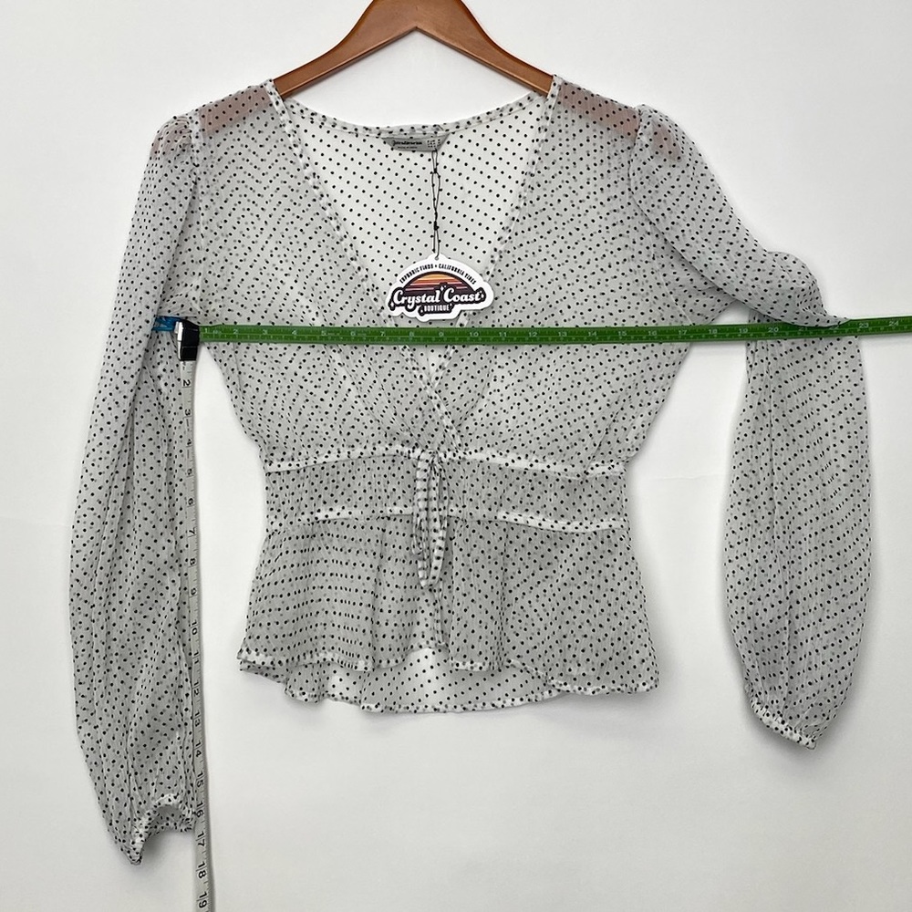 Sheer balletcore polka dot blouse - Picture 3 of 5